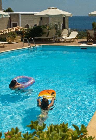 Hotel Afea Agia Marina  Dış mekan fotoğraf